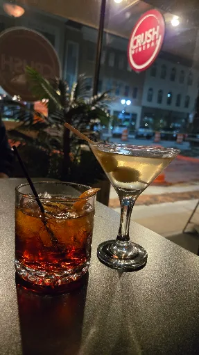 Cocktail service at Crush